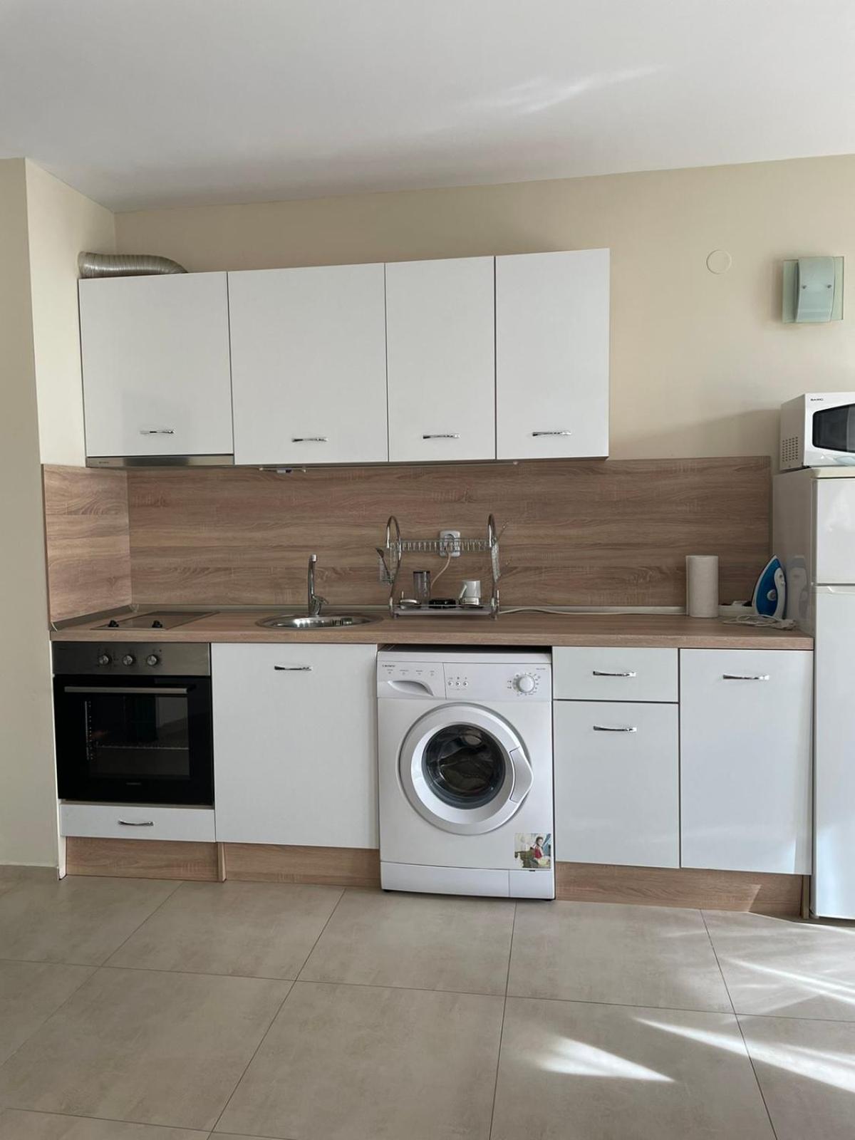 Apartament Ivanovi 119 Burgas Esterno foto