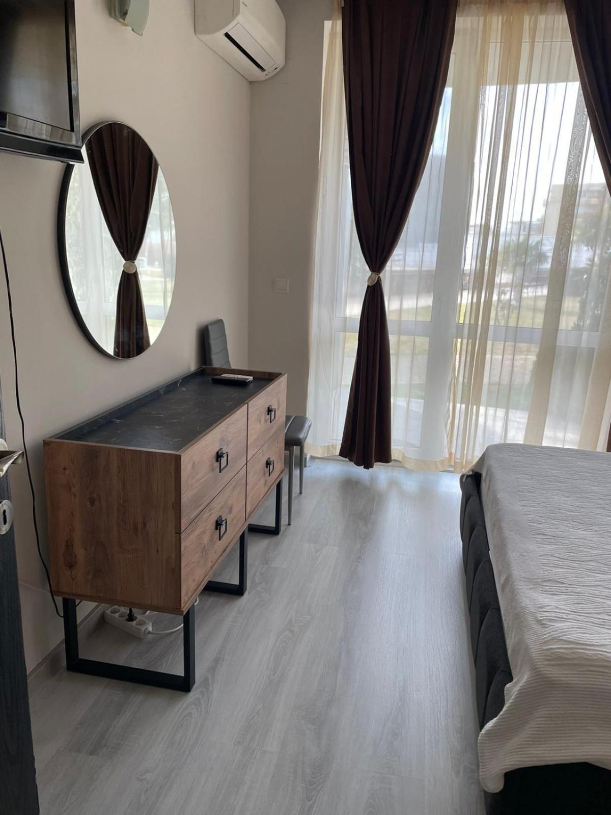 Apartament Ivanovi 119 Burgas Esterno foto