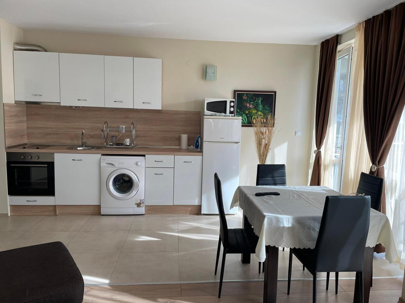 Apartament Ivanovi 119 Burgas Esterno foto