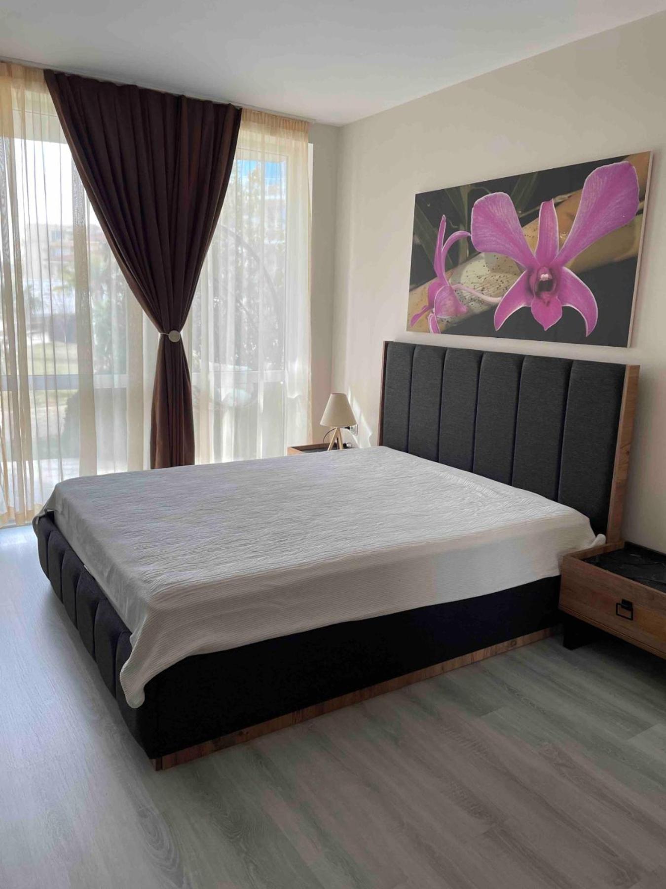 Apartament Ivanovi 119 Burgas Esterno foto